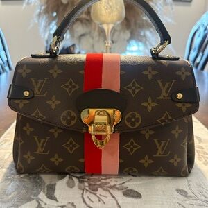 💕SOLD 💕Authentic Louis Vuitton Monogram Georges BB